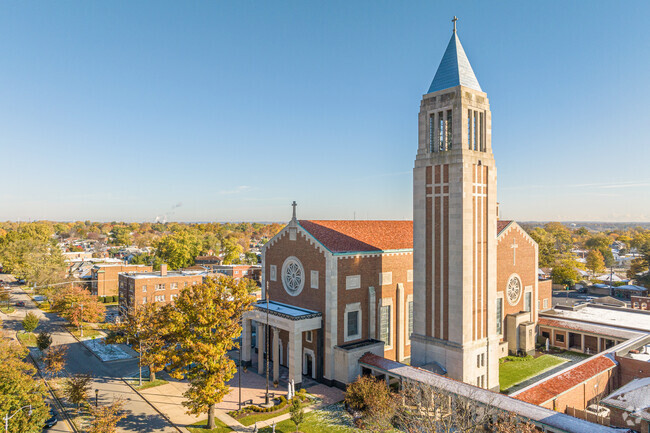 Cathedral of St. Raymond Nonnatus is a parish of the Diocese of Joliet in Illinois.