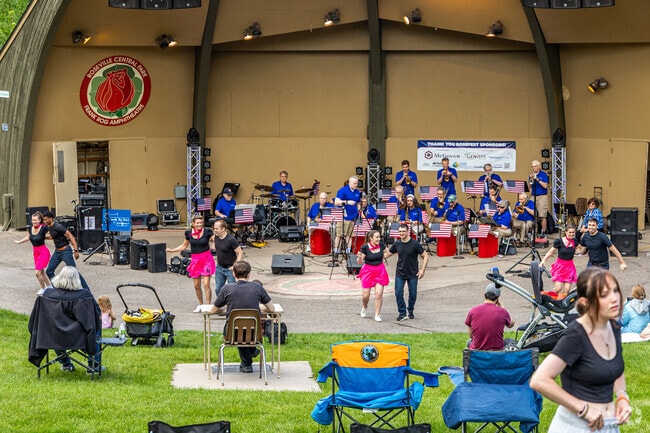 Take in a concert or event at the Frank Rog Amphitheater in Roseville's Central Park.