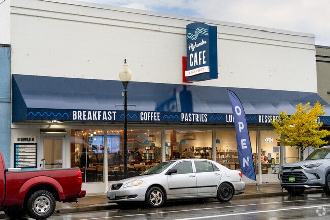 Highwater Café & Market is a local favorite in Reedsport.