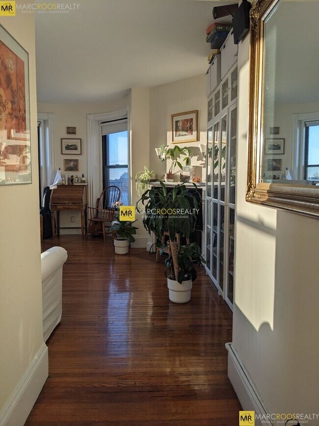 510 Beacon St unit 46, Boston, MA 02215 - photo 6