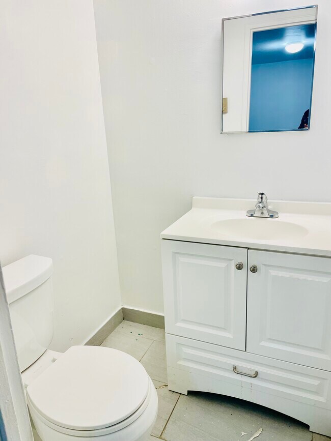 243 W Post Rd unit F, White Plains, NY 10606 - photo 7