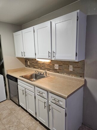 451 Golden Cir Unit 211, Golden, CO 80401