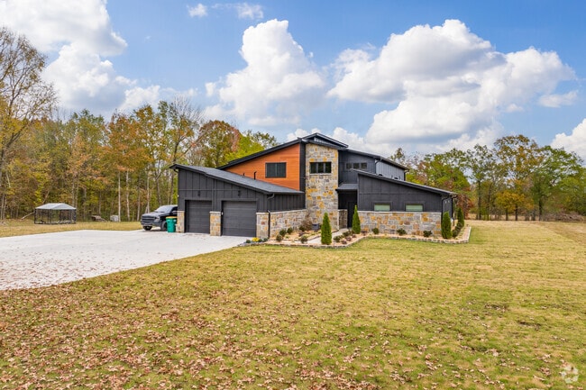 Custom homes can be found throughout Sweet Home.