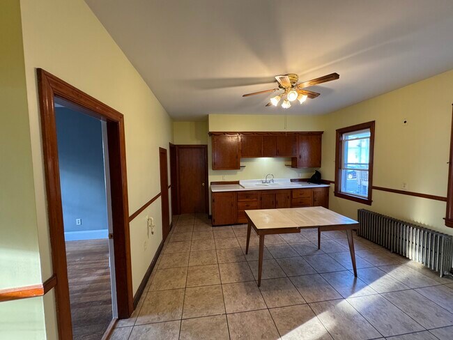 43 Westerly Ave unit 1st Floor Unit, Providence, RI 02909 - photo 5