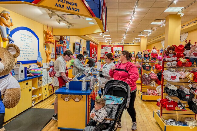 Build a Bear iin the St Louis Galleria is a favorite for kids in Richmond Heights.