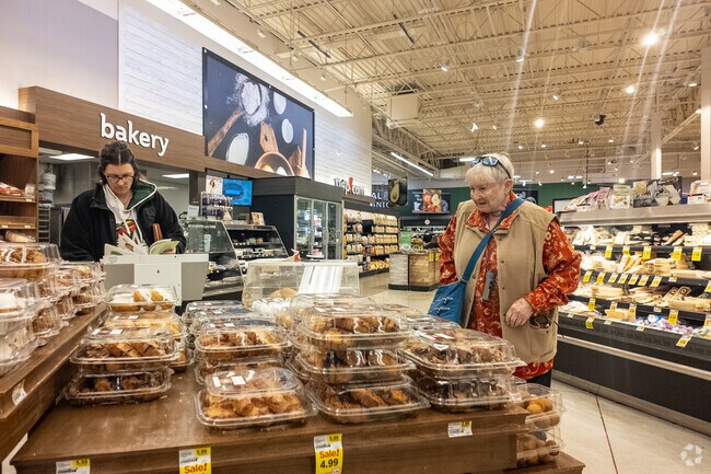 Cub Foods is one of the primary grocers in Inver Grove Heights.