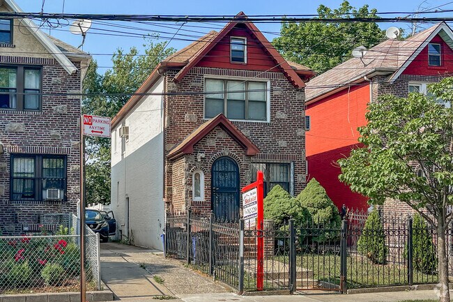 Homeowners and renters in Pomonok are benefiting from the prime location.