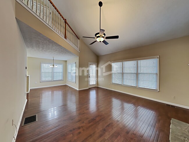 3969 Riverstone Dr, Suwanee, GA 30024 - photo 7