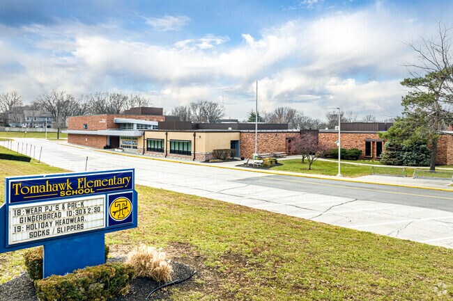 Tomahawk Elementary School