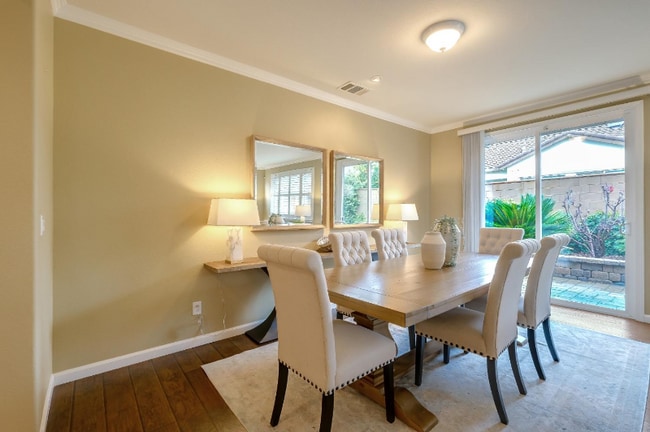 7613 Bloomsbury Way, Elk Grove, CA 95757 - photo 4