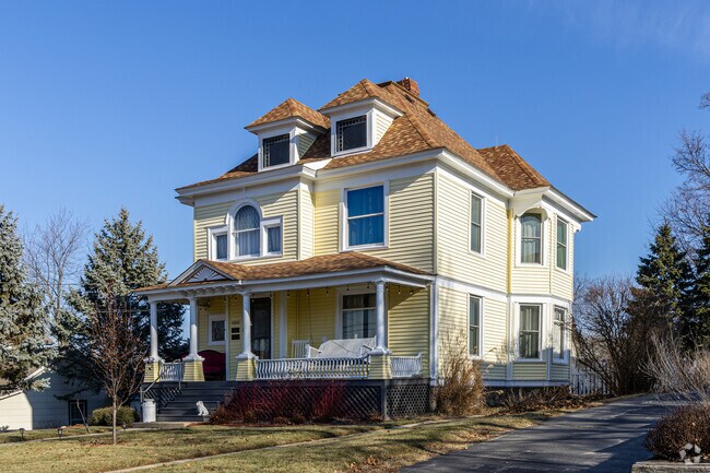 Homes in Huntley feature styles like Victorians and can average around $404,000.