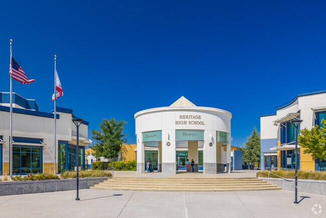 Deer Ridge-Marsh Creek hi school students attend Heritage High School.