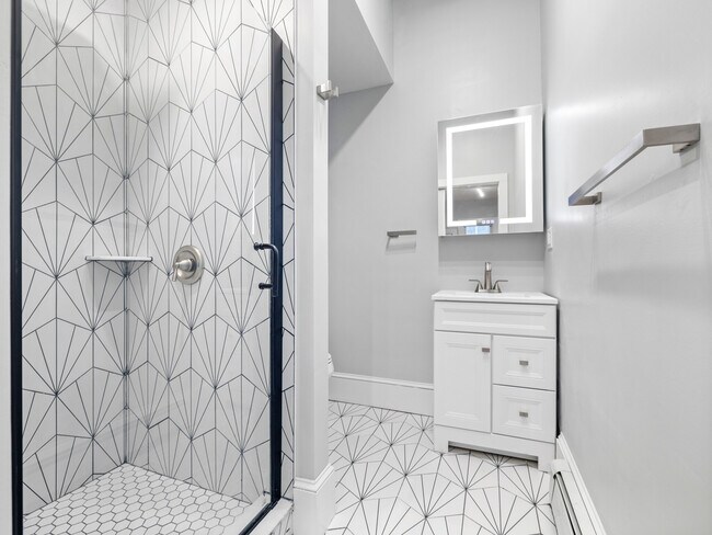 177 Rindge Ave unit 2L, Cambridge, MA 02140 - photo 5