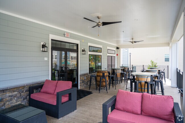 Olney Winery in Ashton-Sandy Spring has outdoor seating and serves brick-oven pizza.