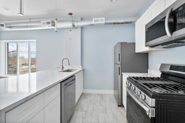 9919 W Roosevelt Rd unit 2, Westchester, IL 60154 - photo 4