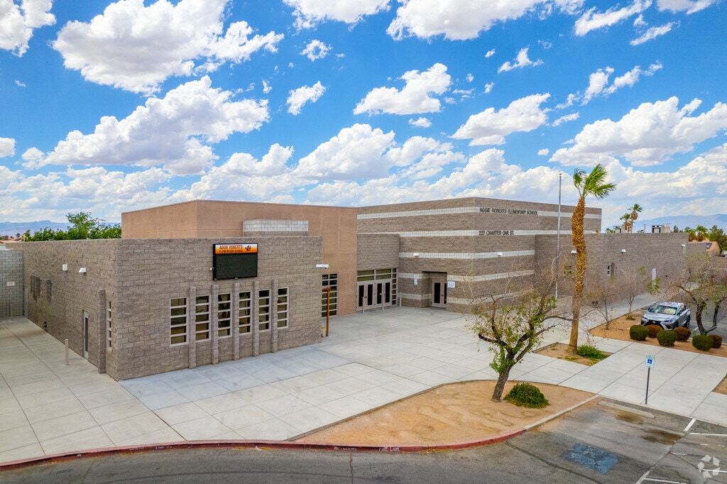 Aggie Roberts Elementary School, Rankings & Reviews