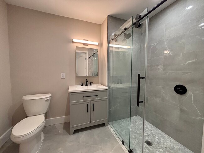 130 Elm St unit 2, Newark, NJ 07105 - photo 6