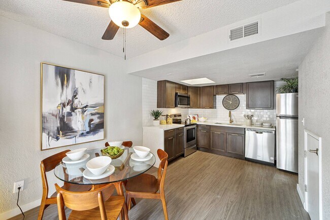 Sunrise in Chandler Kitchen