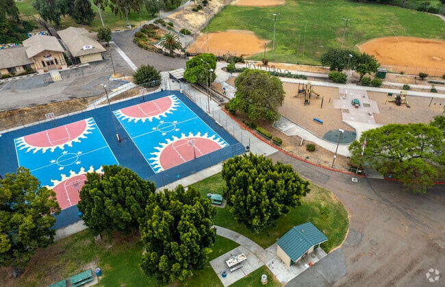 Overview of all that Colina Del Sol Park has to offer its visitors.