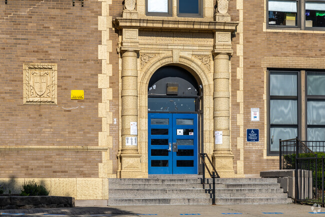 Tonti Elementary School