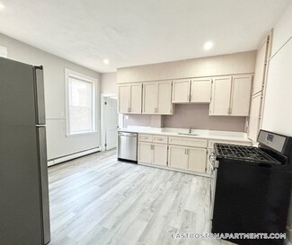 165 Gove St Unit 5, Boston, MA 02128