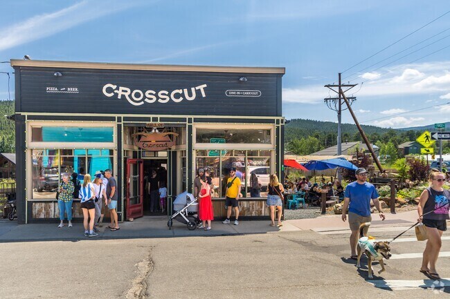 Crosscut Pizzeria and Taphouse is a restaurant with wood-fired pies and craft beer.