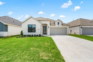 201 Kingfisher Ct, Aledo, TX 76008