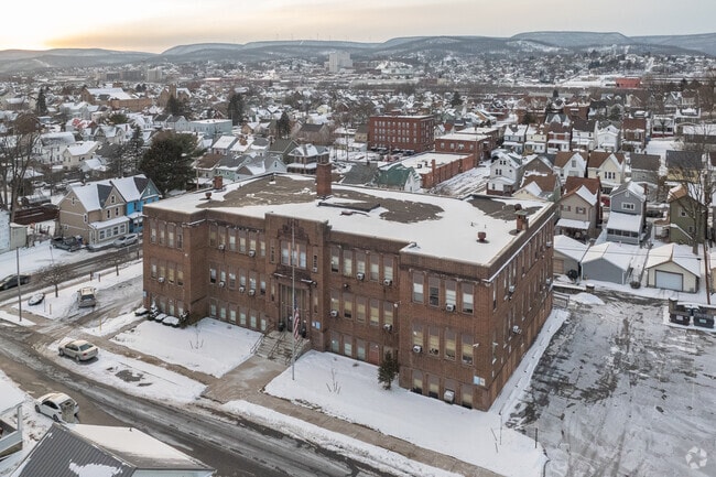 The sun is always shining at Kimmel Alternative School.