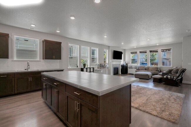 16855 SW Townsville St, Portland, OR 97224 - photo 7