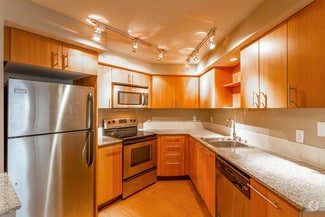 6312 California Ave SW, Seattle, WA 98136