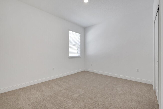 5119 Firebush Dr, Apopka, FL 32712 - photo 7