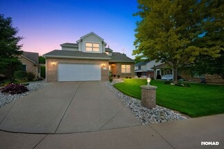 1321 S Lansing Ct, Aurora, CO 80012