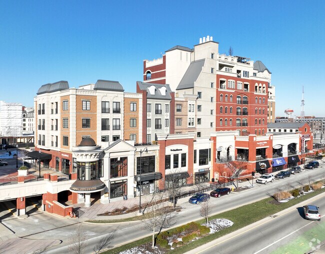 Carmel City Center hosts living spaces and retail shops in Downtown Carmel.