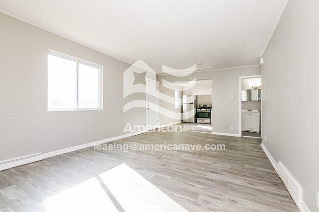 4523 Curtis Ave, Omaha, NE 68104 - photo 7