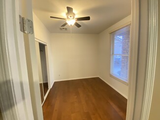 2331 E Grenadine Rd Unit Room for rent, Phoenix, AZ 85040