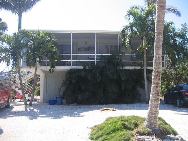 39 Tarpon Ave unit Lower 1 at 39 Tarpon, Key Largo, FL 33037 - photo 2
