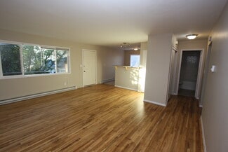 1626 SE Lexington St, Portland, OR 97202