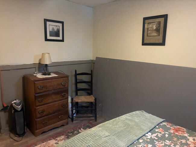 9 Hampshire Ln, Woodsville, NH 03785 - photo 4