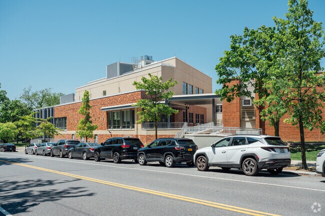 Discover exceptional education and a nurturing community at Susan E Wagner High School.