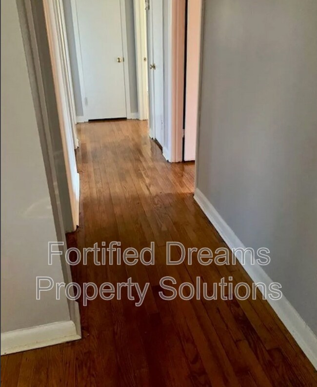 1801 W Cone Blvd, Greensboro, NC 27408 - photo 5