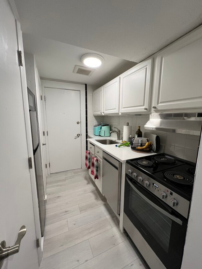 86 Saint Stephen St unit 12, Boston, MA 02115 - photo 6