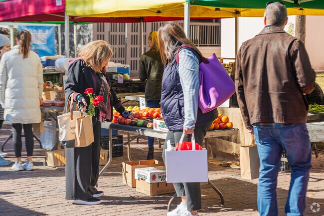 French Quarter residents enjoy shopping for fresh produce at Charleston Farmers Market.