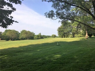 717 Idlewood Blvd, Baldwinsville, NY 13027