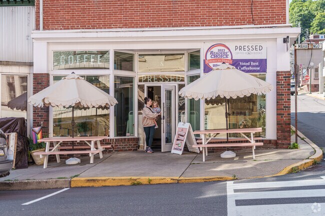 Pressed Coffee and Books is the place where many Fishbach residents start their day.