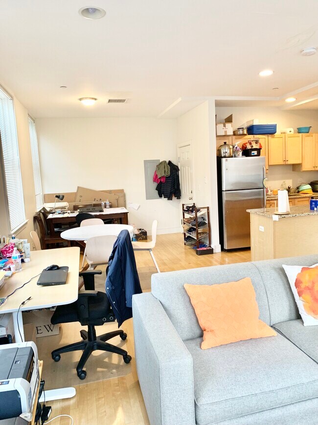 113 2nd St unit 109, Cambridge, MA 02141 - photo 7