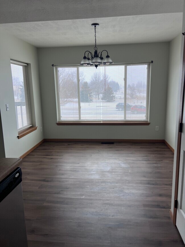 4924 S Klein Ave unit 56, Sioux Falls, SD 57106 - photo 5