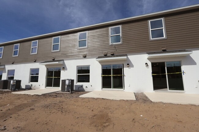 4128 Campsite Loop, Orlando, FL 32824 - photo 5