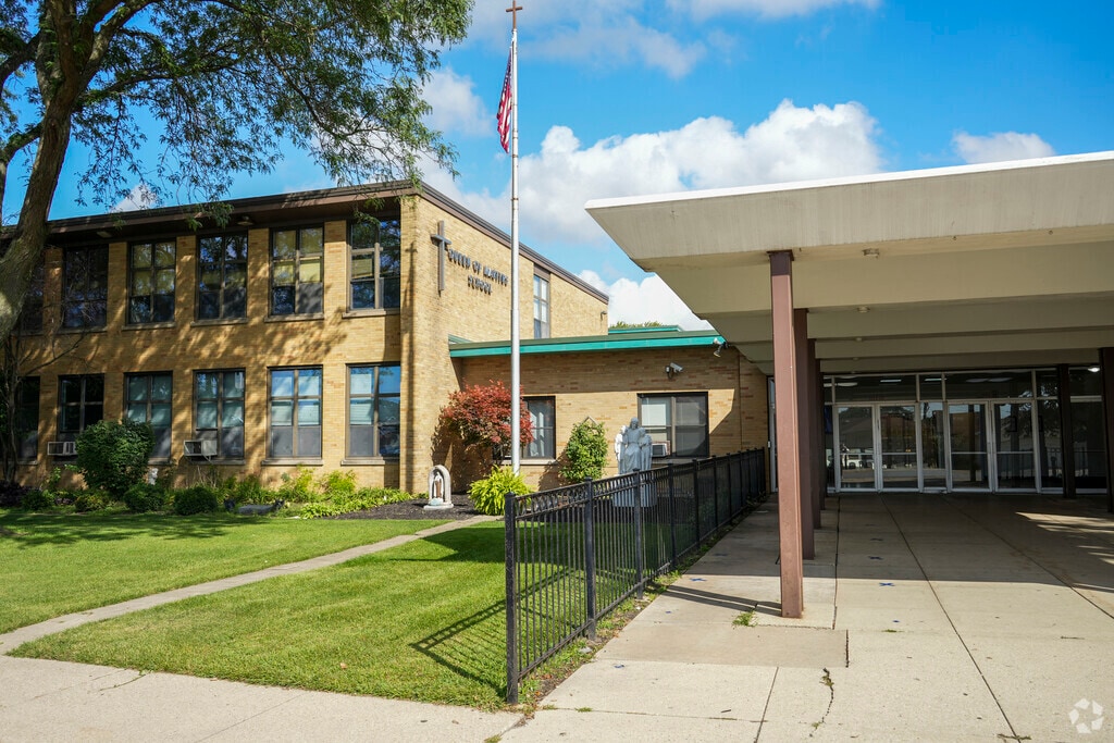 Queen Of Martyrs Elementary School provides education in the neighborhood of 
Evergreen Park