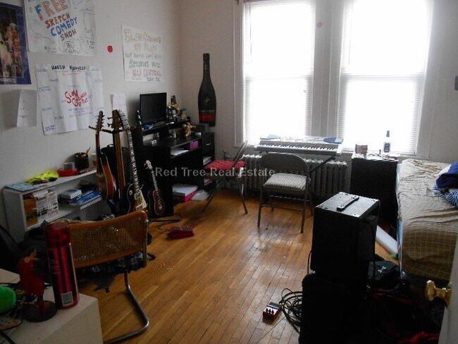 70 Chester St unit 1, Allston, MA 02134 - photo 6
