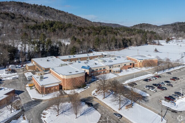 Area students in grades 9-12 attend Gateway Regional Middle School.